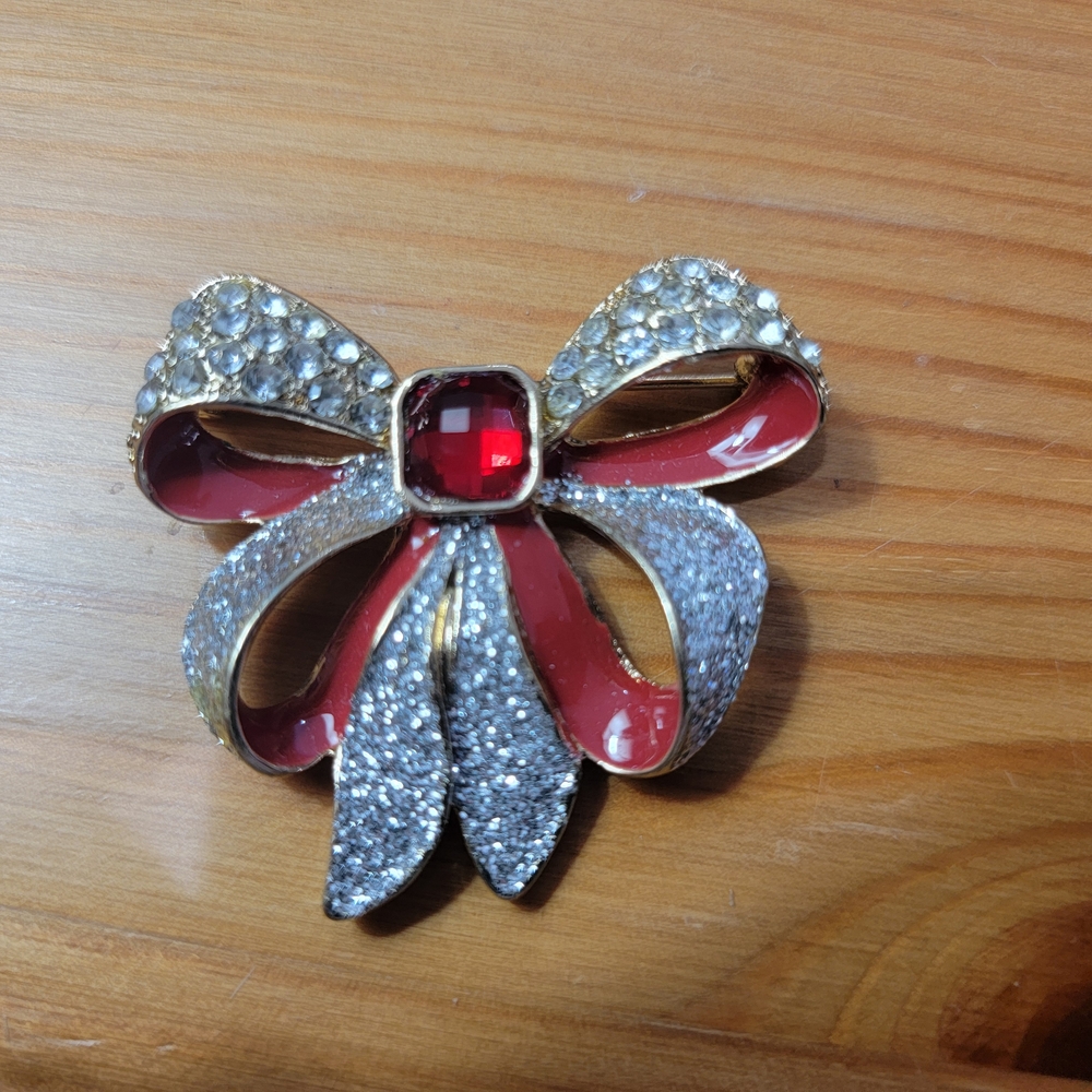 Red and Silver Bow Brooch with Crystals